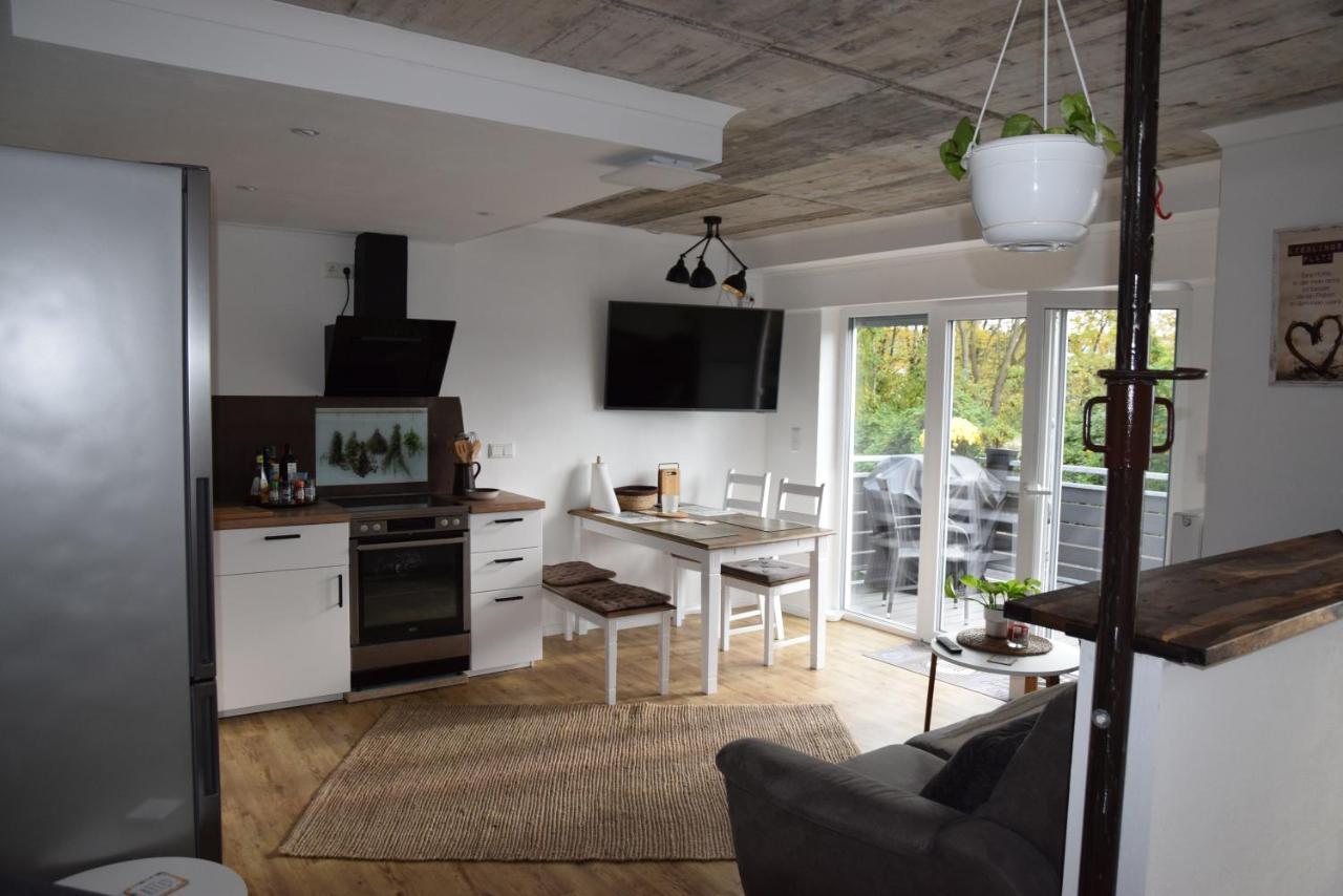 Haus Sonnenweg 6 Auf Der Sonnenseite Im Westerwald Höhr-Grenzhausen Екстериор снимка